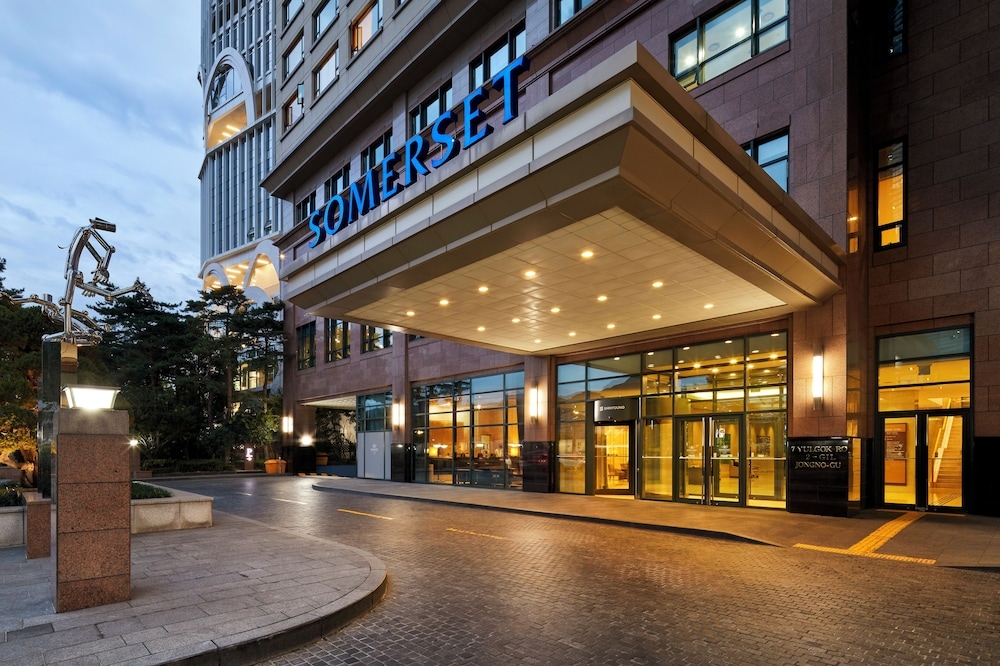 숙박 시설 정면