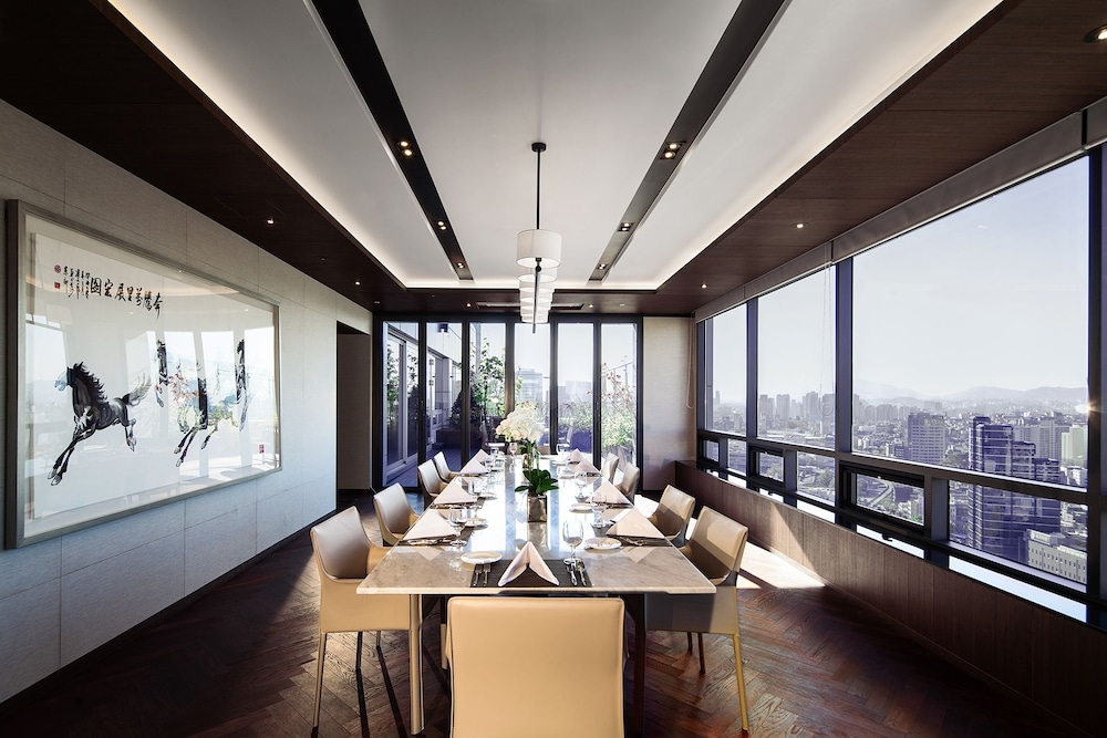 바(숙박 시설 내)