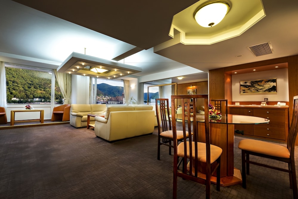 숙박 시설 내 편의 시설/서비스