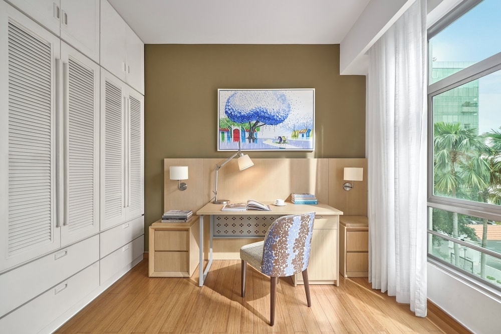 객실 내 비즈니스 센터