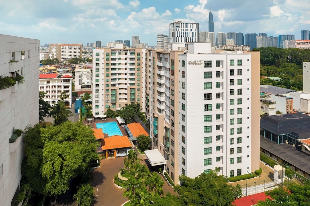 숙박 시설 정면