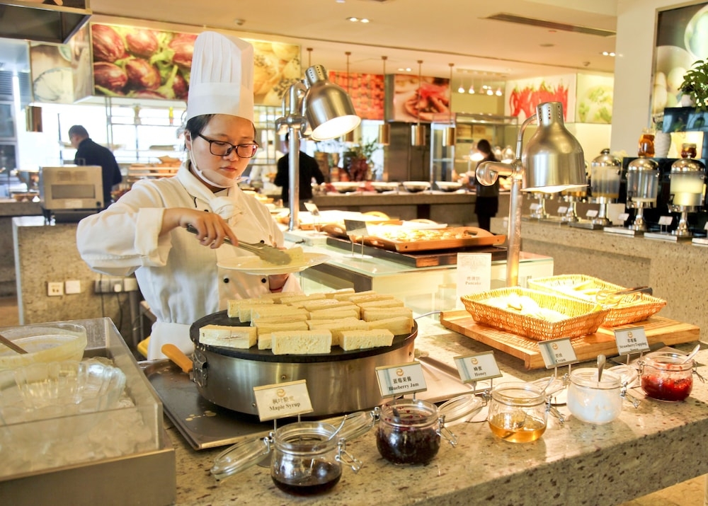 뷔페 아침 식사