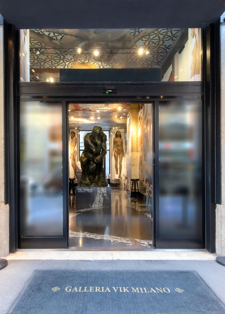 숙박 시설 입구