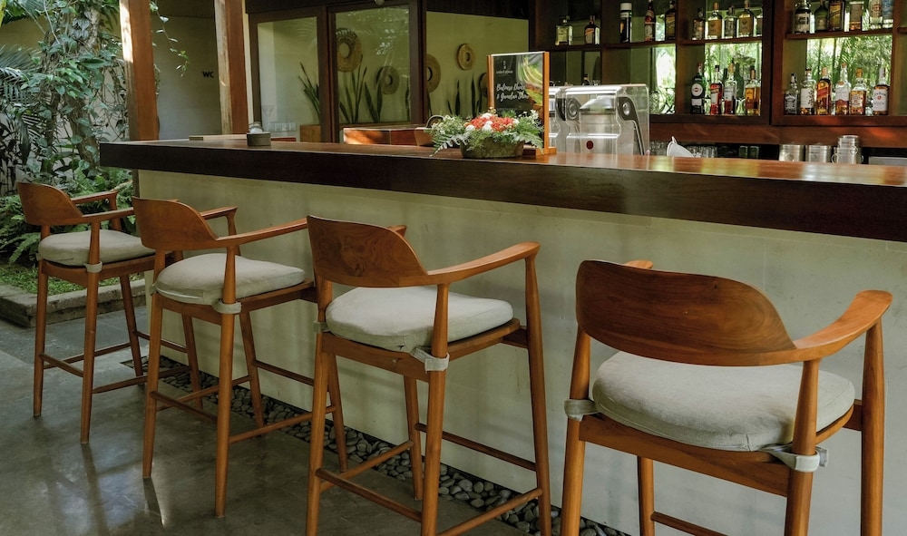 바(숙박 시설 내)