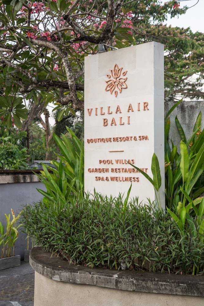 숙박 시설 정면