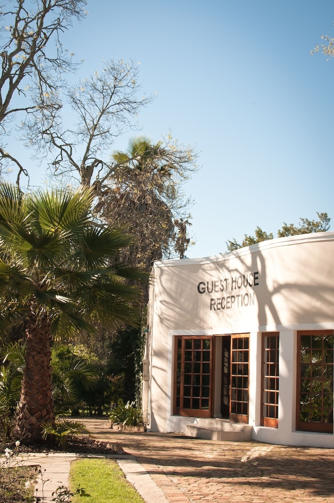 숙박 시설 정면