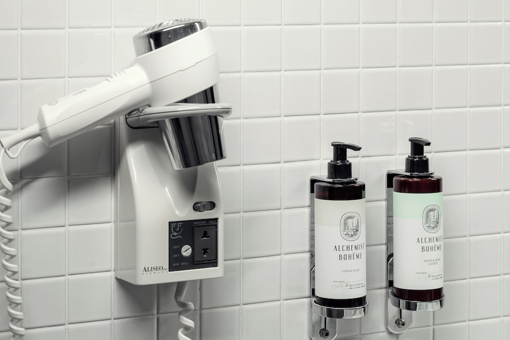 욕실 편의 시설