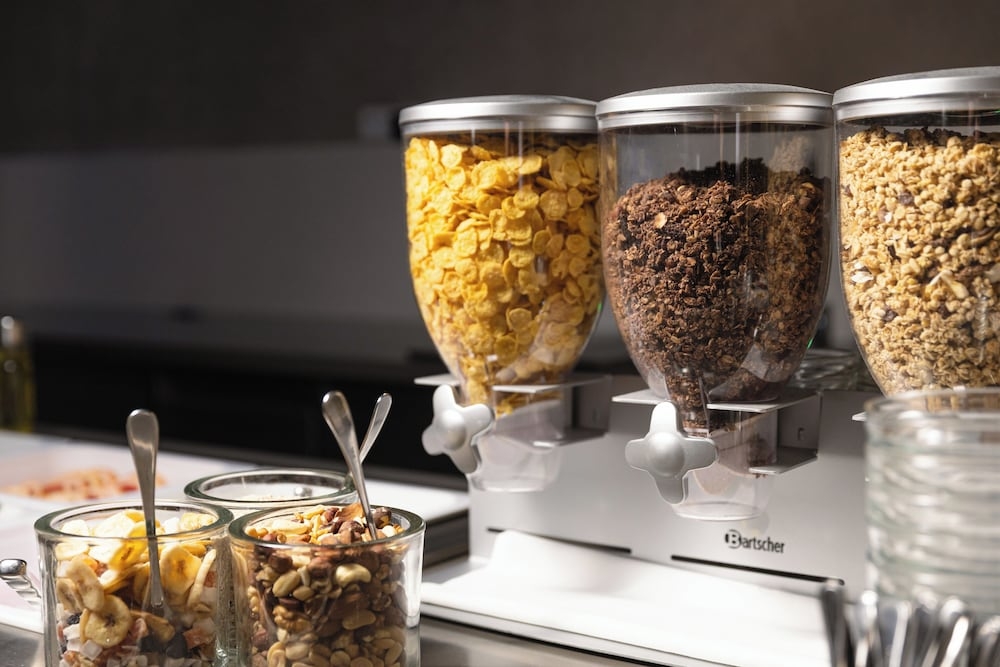 뷔페 아침 식사