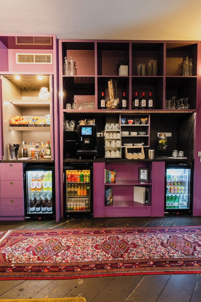 바(숙박 시설 내)