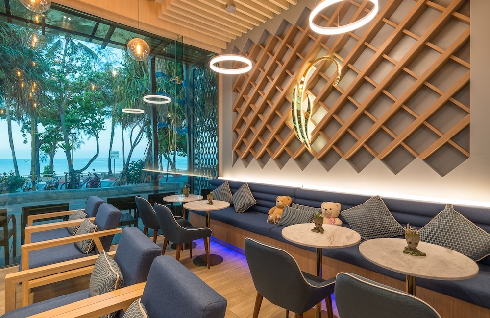 로비 좌석 공간