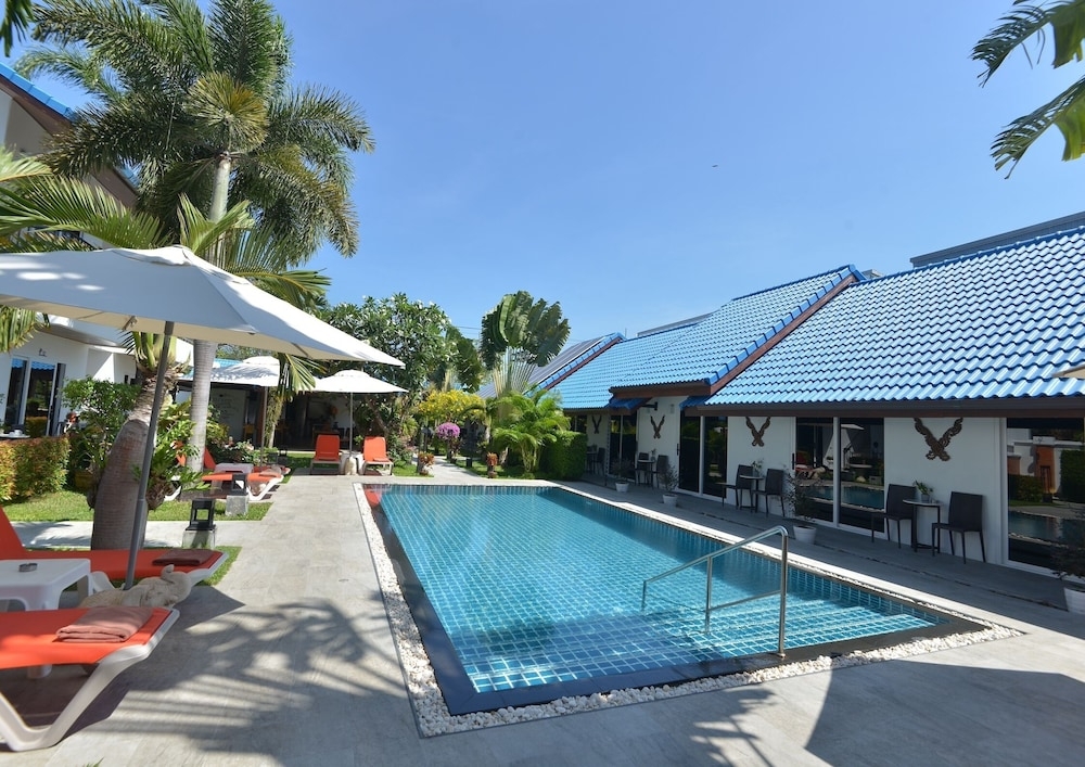 실내/야외 수영장