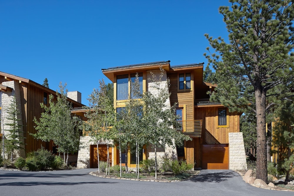 숙박 시설 구내