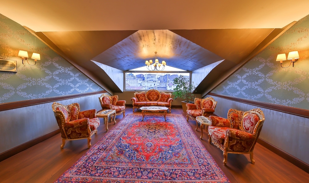 로비 좌석 공간