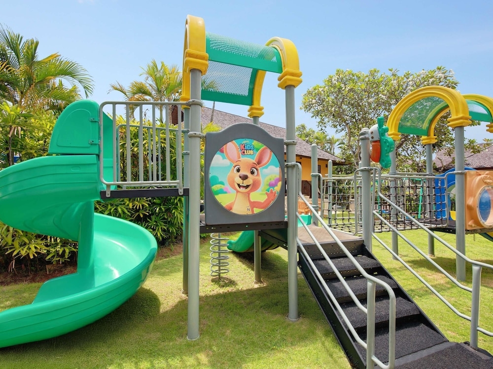 어린이 놀이 공간 - 야외