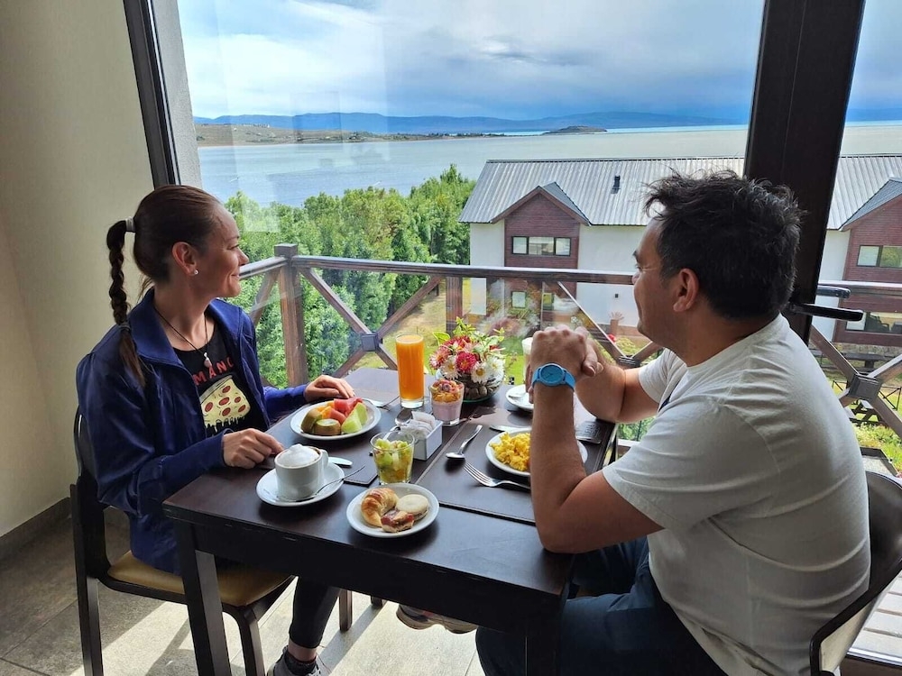 뷔페 아침 식사