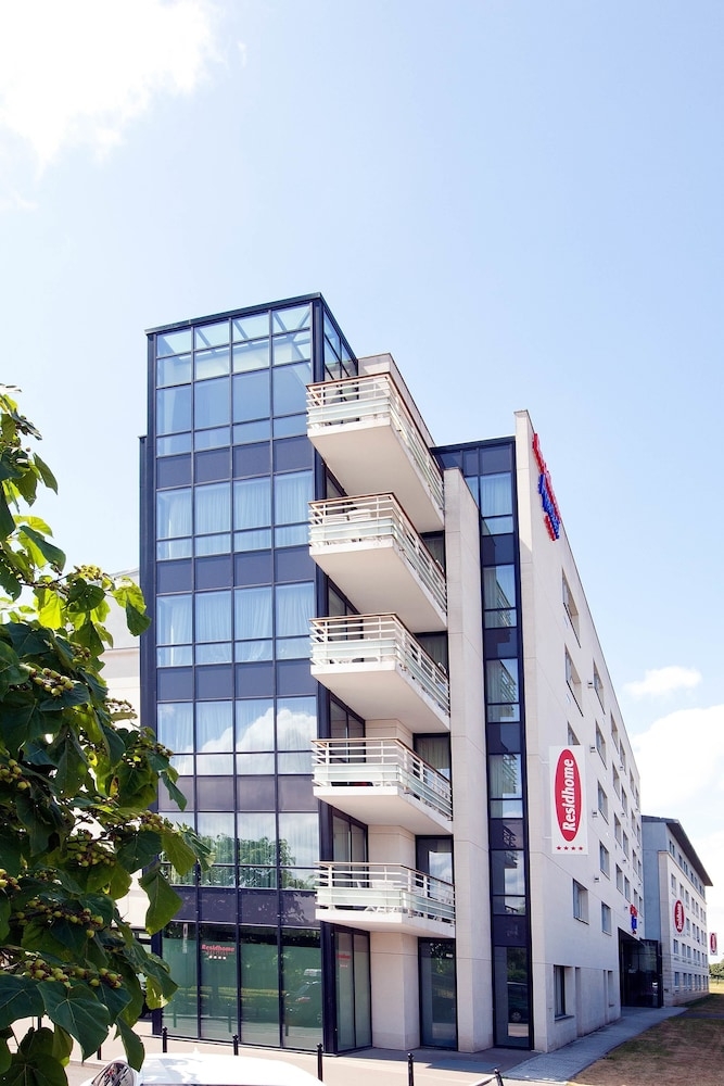 숙박 시설 정면