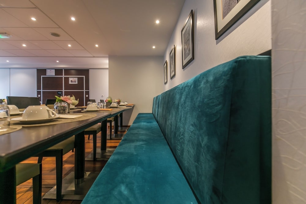 뷔페 아침 식사