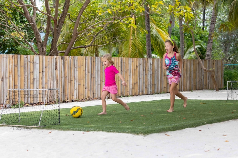 어린이 놀이 공간 - 야외