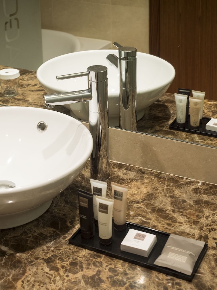 욕실 편의 시설