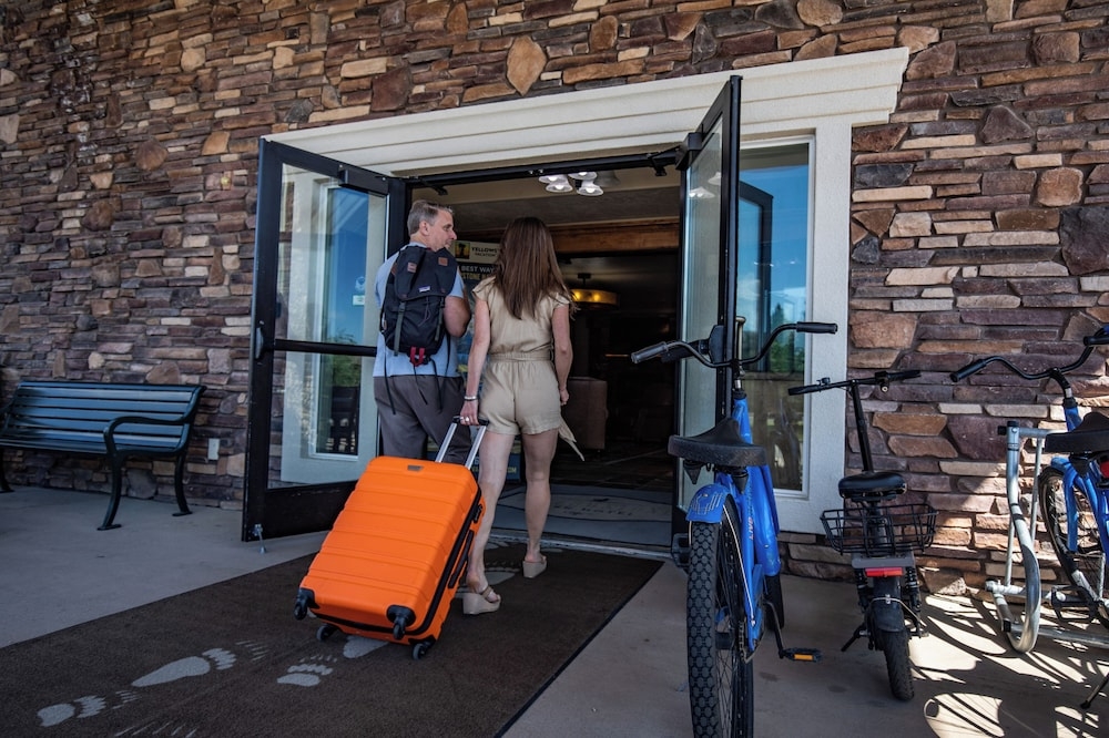 숙박 시설 정면