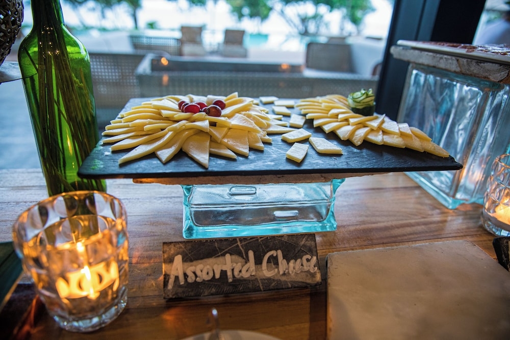 뷔페 아침 식사