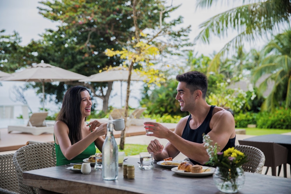 뷔페 아침 식사