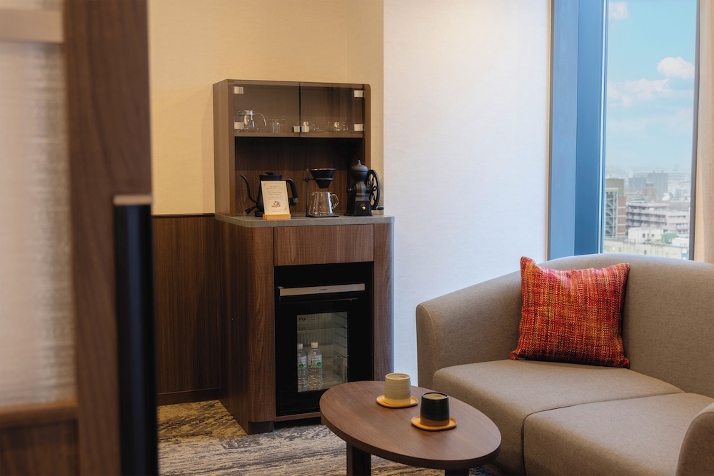 객실 내 식사 공간