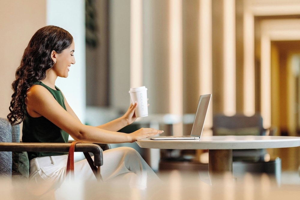 로비 좌석 공간