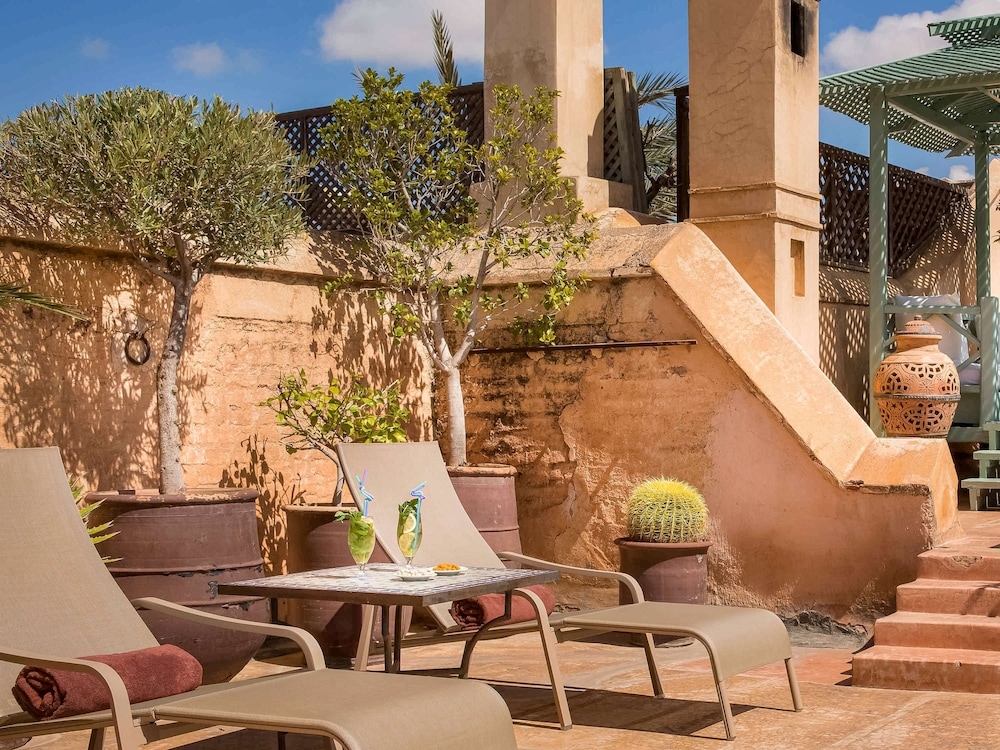 숙박 시설 내 편의 시설/서비스