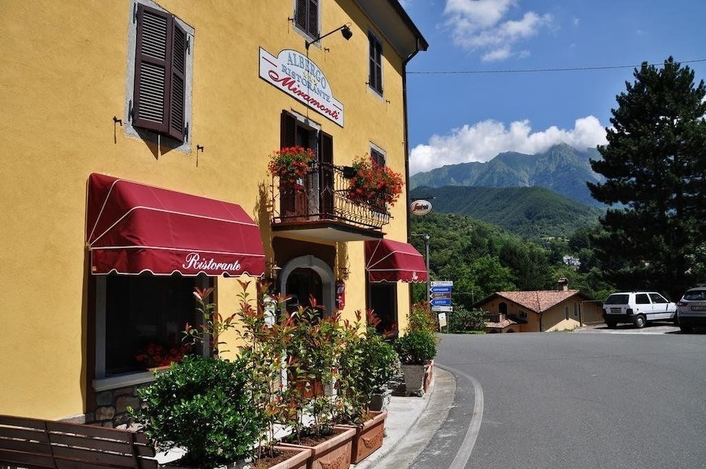 숙박 시설 정면