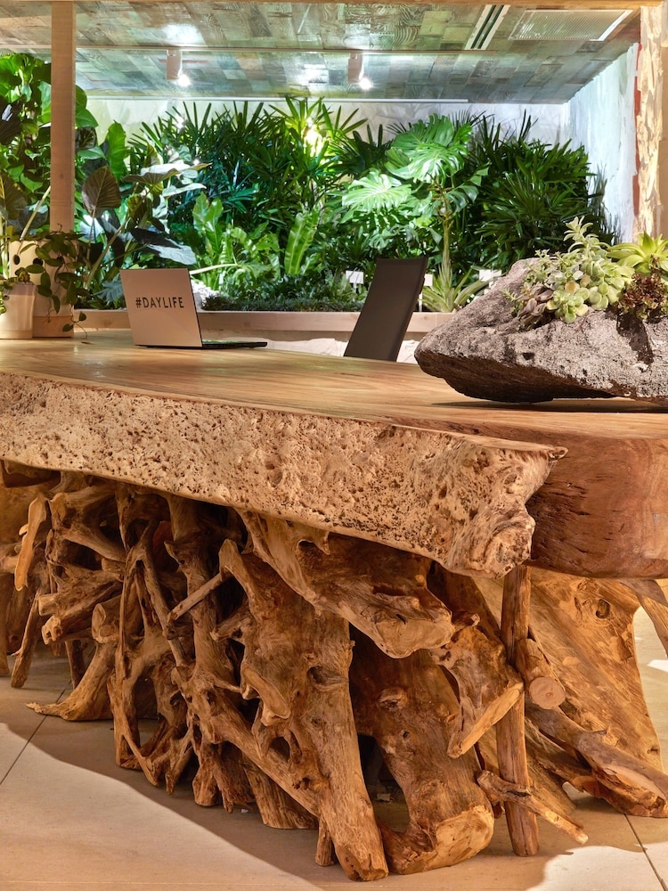 콘시어지 데스크