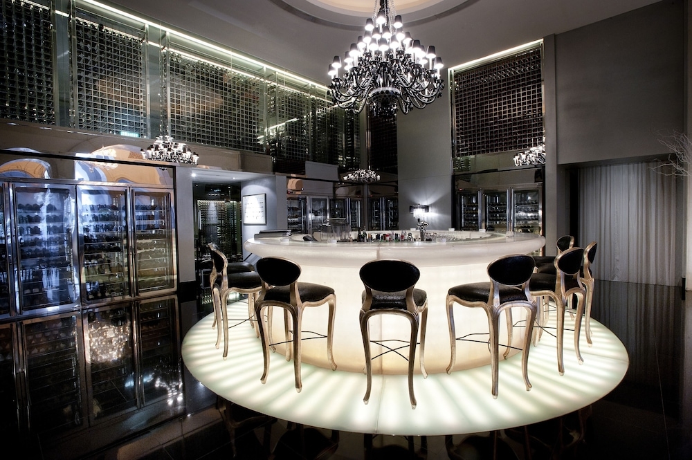 바(숙박 시설 내)