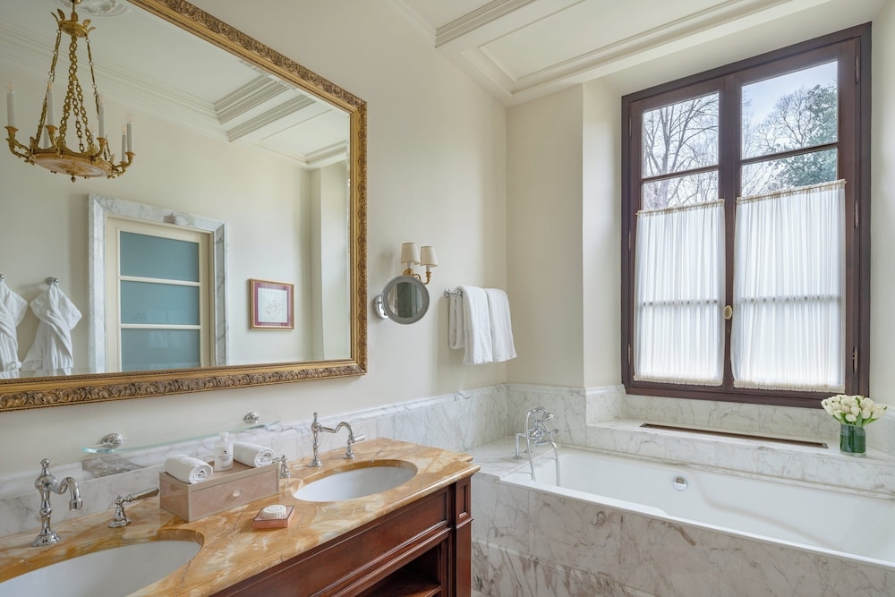 숙박 시설 내 편의 시설/서비스