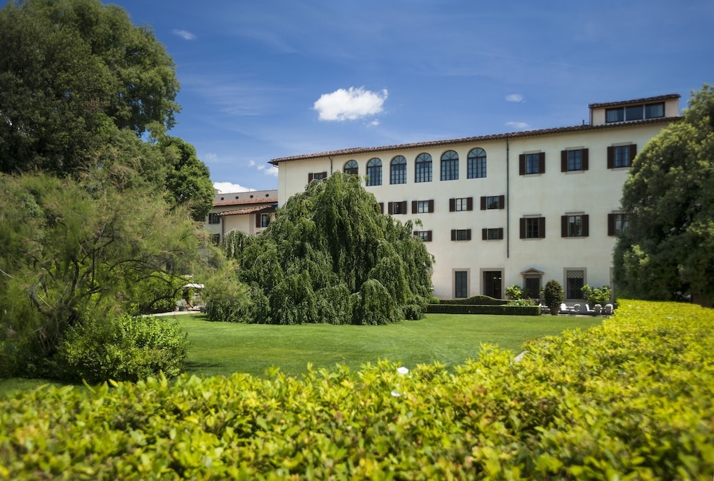 숙박 시설 정면