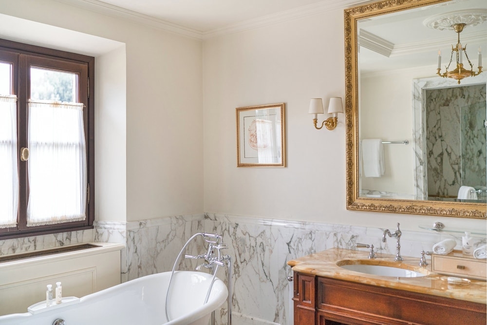 숙박 시설 내 편의 시설/서비스