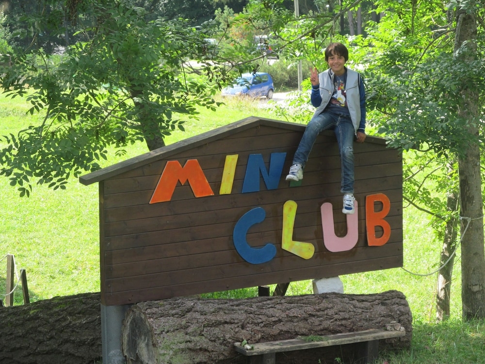 어린이 놀이 공간 - 야외