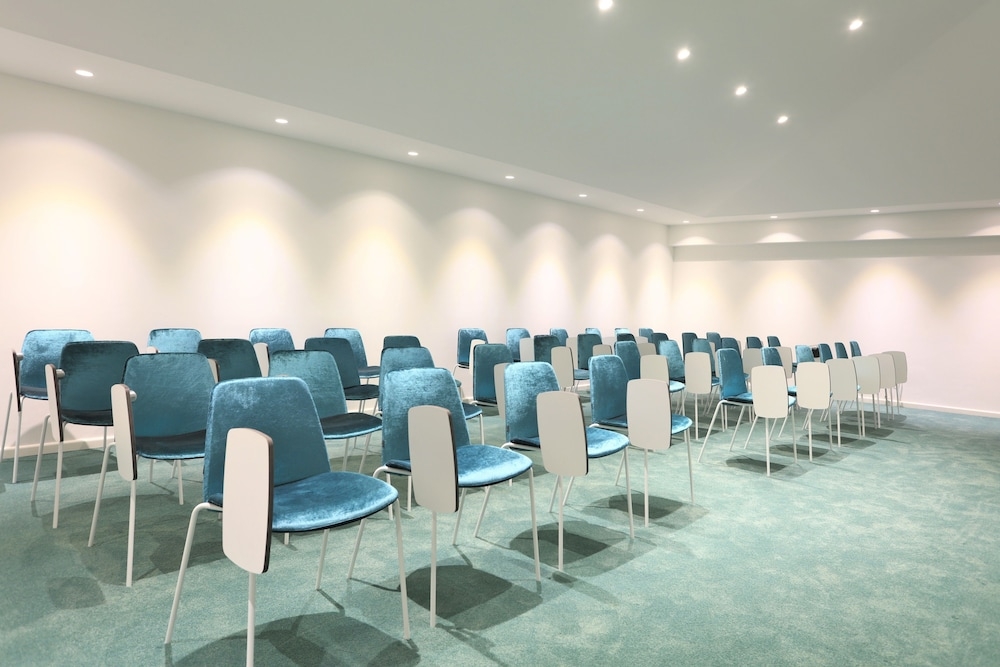 회의 시설