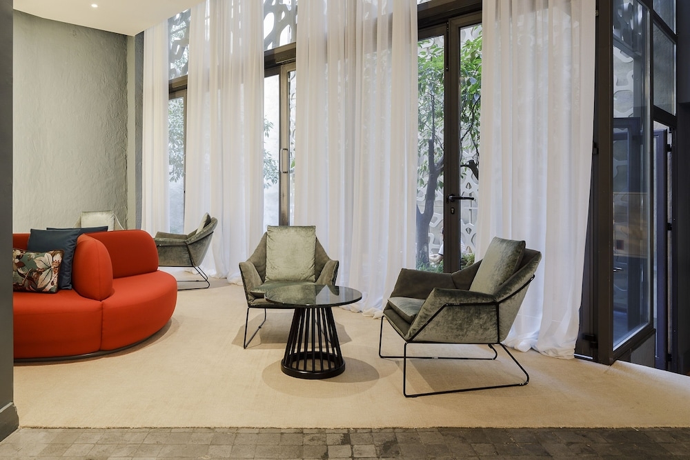 로비 좌석 공간