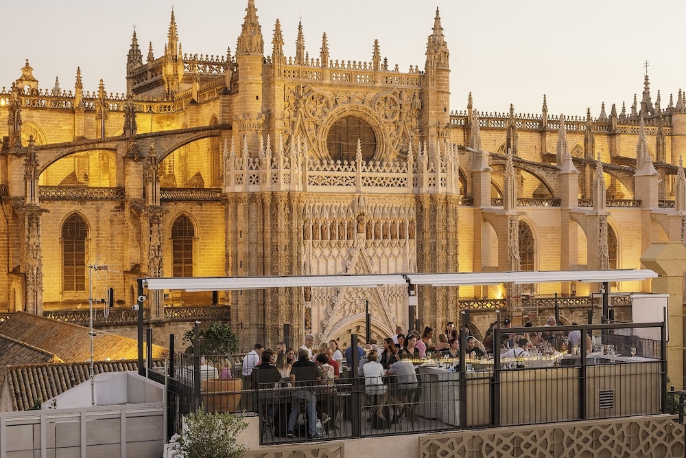 숙박 시설에서 보는 시내 전망