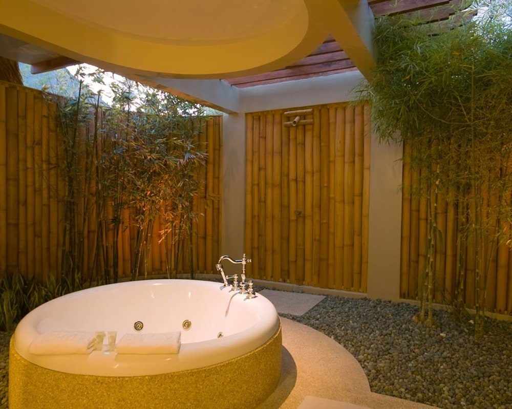 전용 스파 욕조