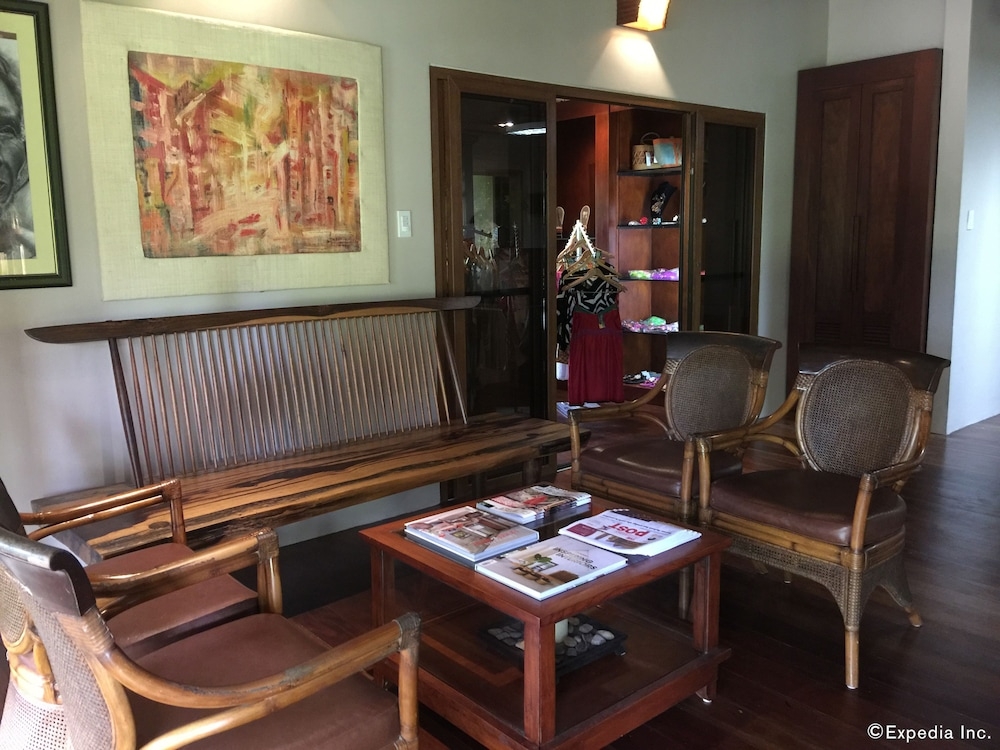 로비 좌석 공간