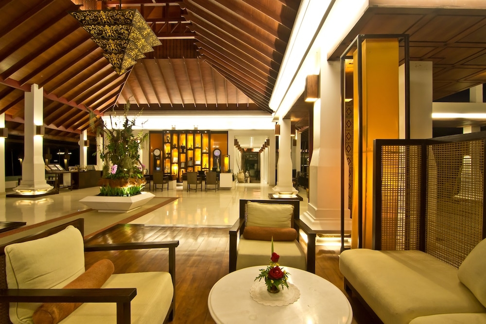 로비 좌석 공간