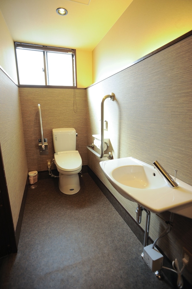 숙박 시설 내 편의 시설/서비스