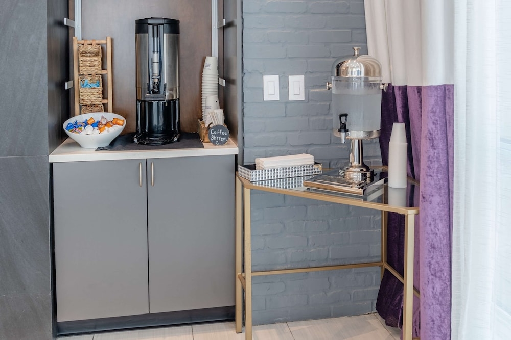 숙박 시설 내 편의 시설/서비스