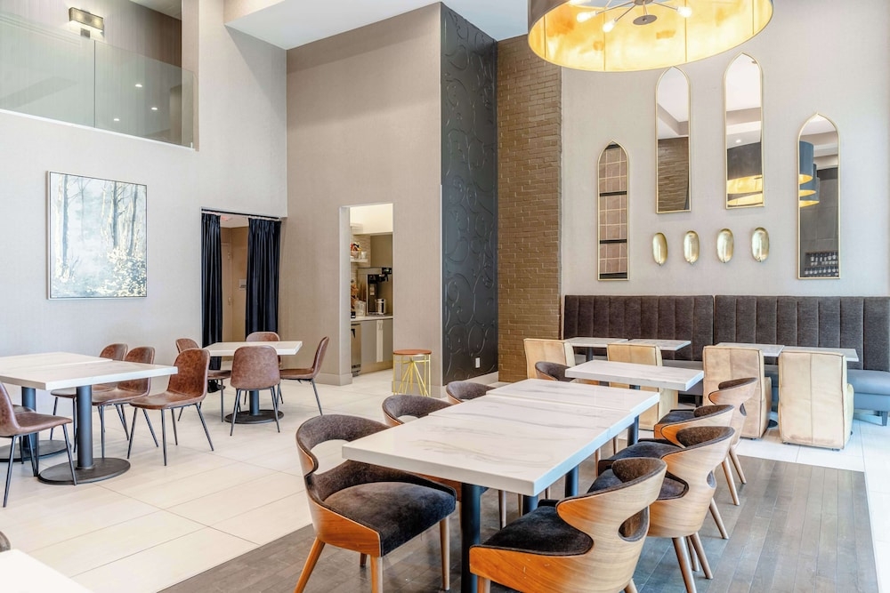 숙박 시설 내 편의 시설/서비스