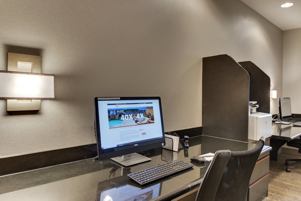 숙박 시설 내 편의 시설/서비스