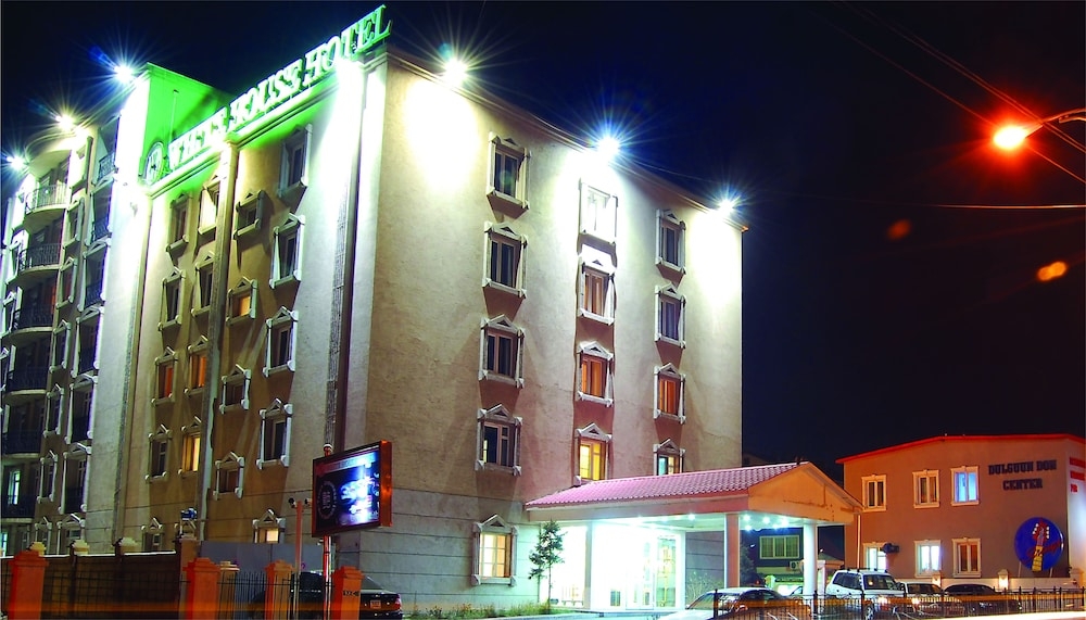 숙박 시설 입구