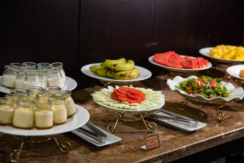 뷔페 아침 식사