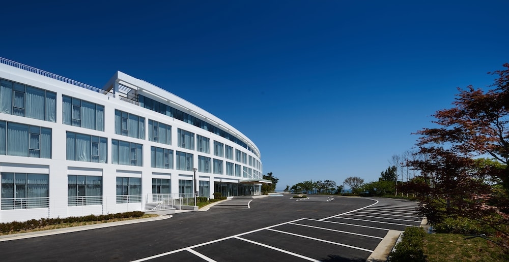 숙박 시설 정면