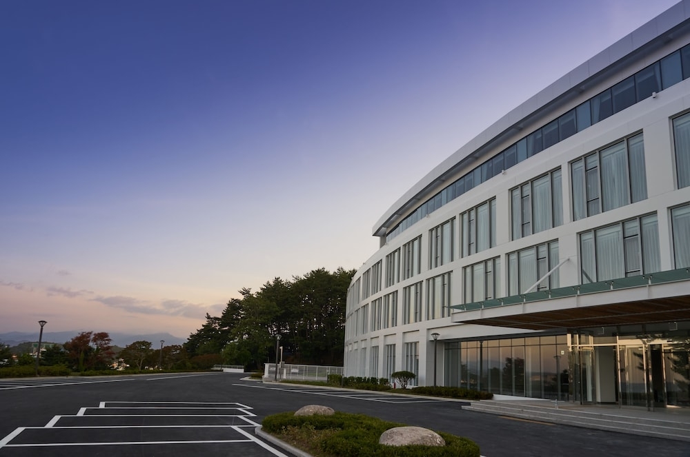 숙박 시설 정면